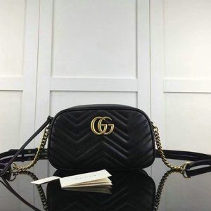 Gucci Marmont GG Mini Shoulder Bag Crossbody Purse Black Leather Gold Chain